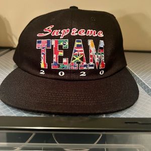 Supreme team flags SS2020 snapback